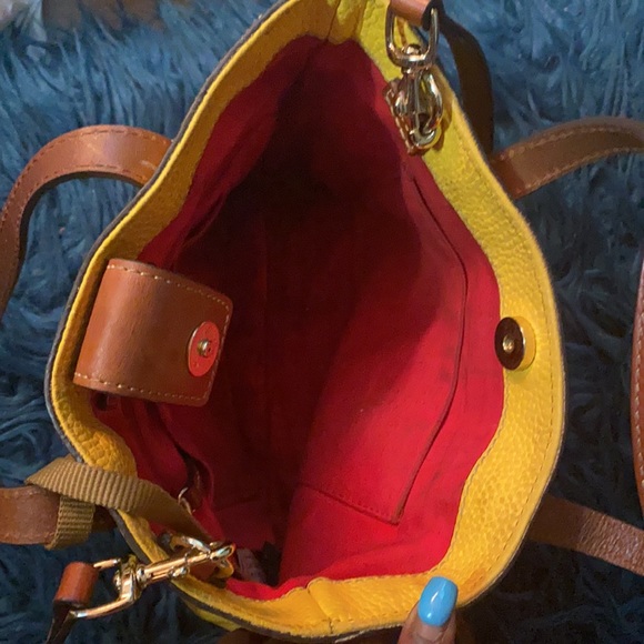 Mustard dooney &bourke pebble  small zip sac - Picture 4 of 4